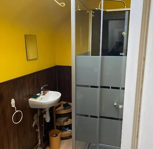 Hébergement de vacances Maison Individuelle Dans Un Parc *